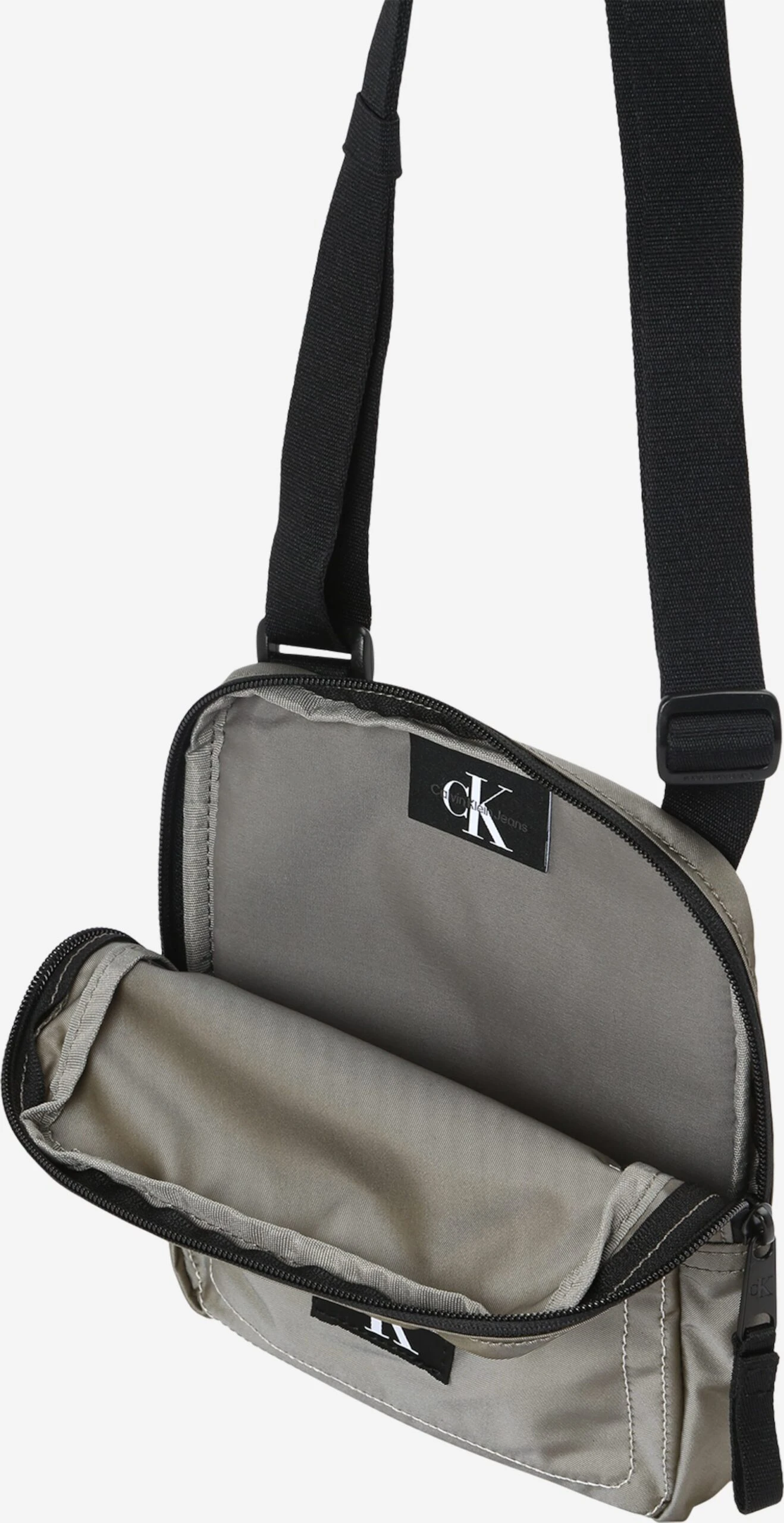 Calvin Klein Jeans Skulderveske GrÄ - Bilde 4